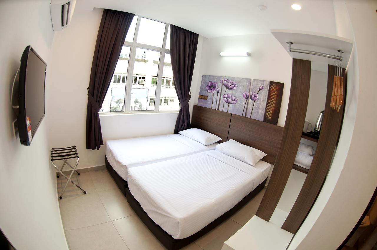 Hotel Cheqinn Ipoh Exterior photo