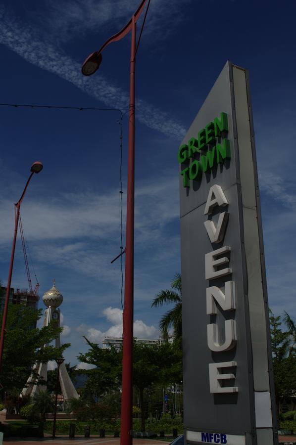 Hotel Cheqinn Ipoh Exterior photo